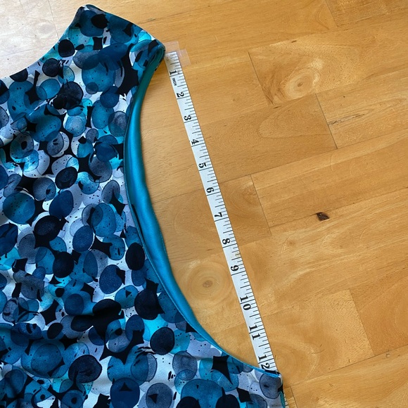 Connected Apparel Cap Sleeve Mock Wrap Dress blue dots - Picture 11 of 16